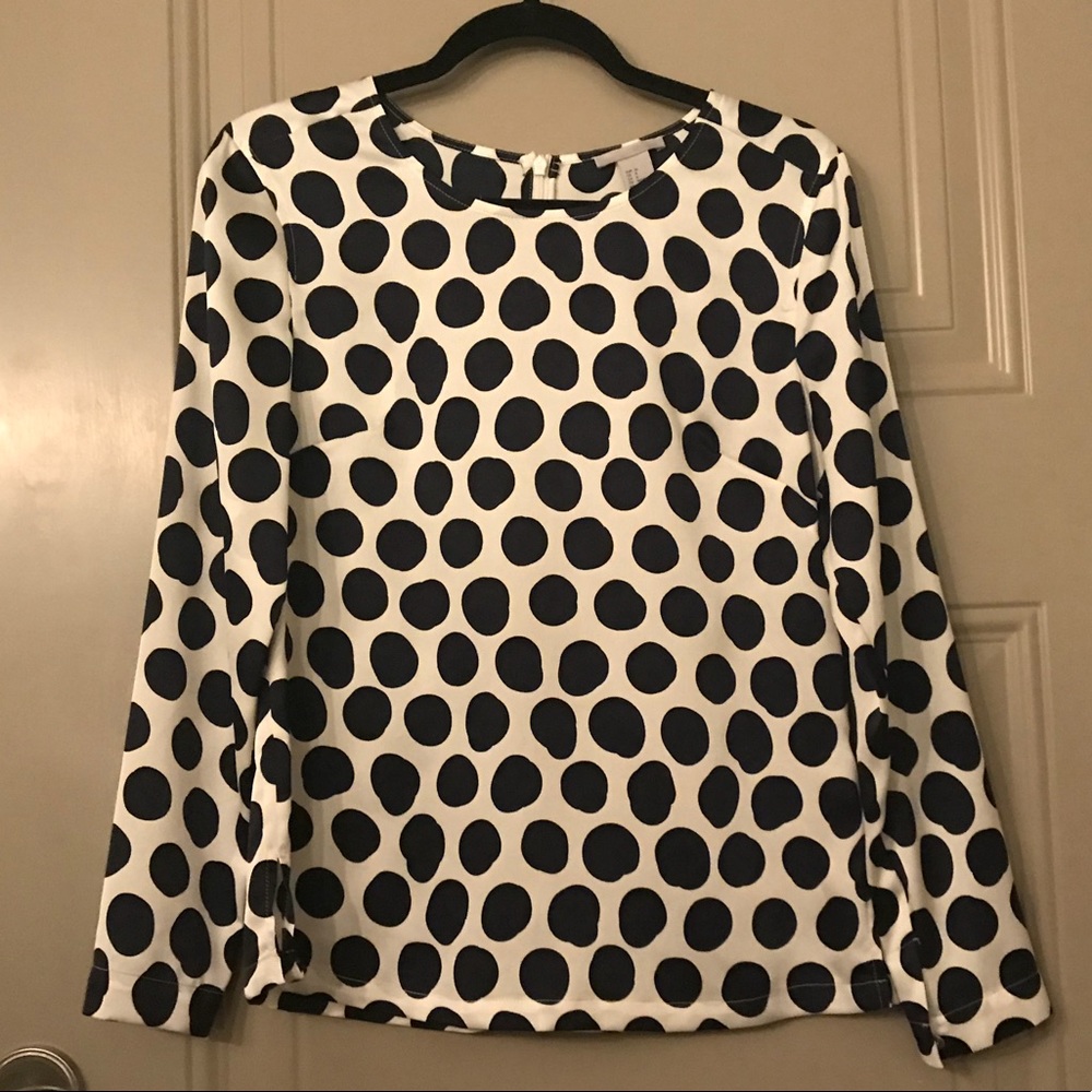 NWOT H&M Large Polka Dot Crew Neck Blouse